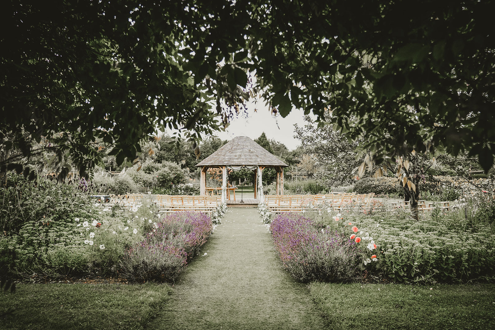The Gardens Yalding wedding venue